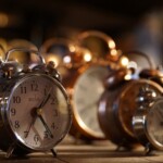 Perbedaan AM dan PM dalam Sistem Waktu | urbanasia.com