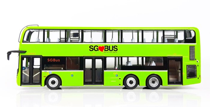 Bus 3 4 pariwisata