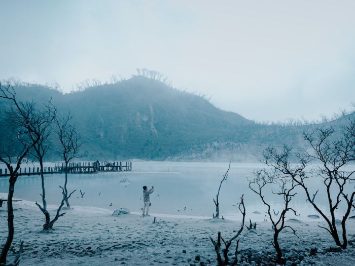 Panduan Wisata dan Harga Tiket Masuk Kawah Putih Ciwidey Bandung