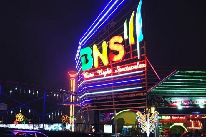 Biaya parkir Batu Night Spectacular
